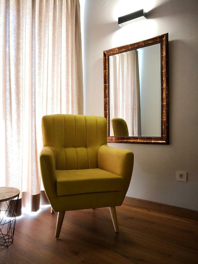 Palacio De Monjaraz อาบีลา ภายนอก รูปภาพ