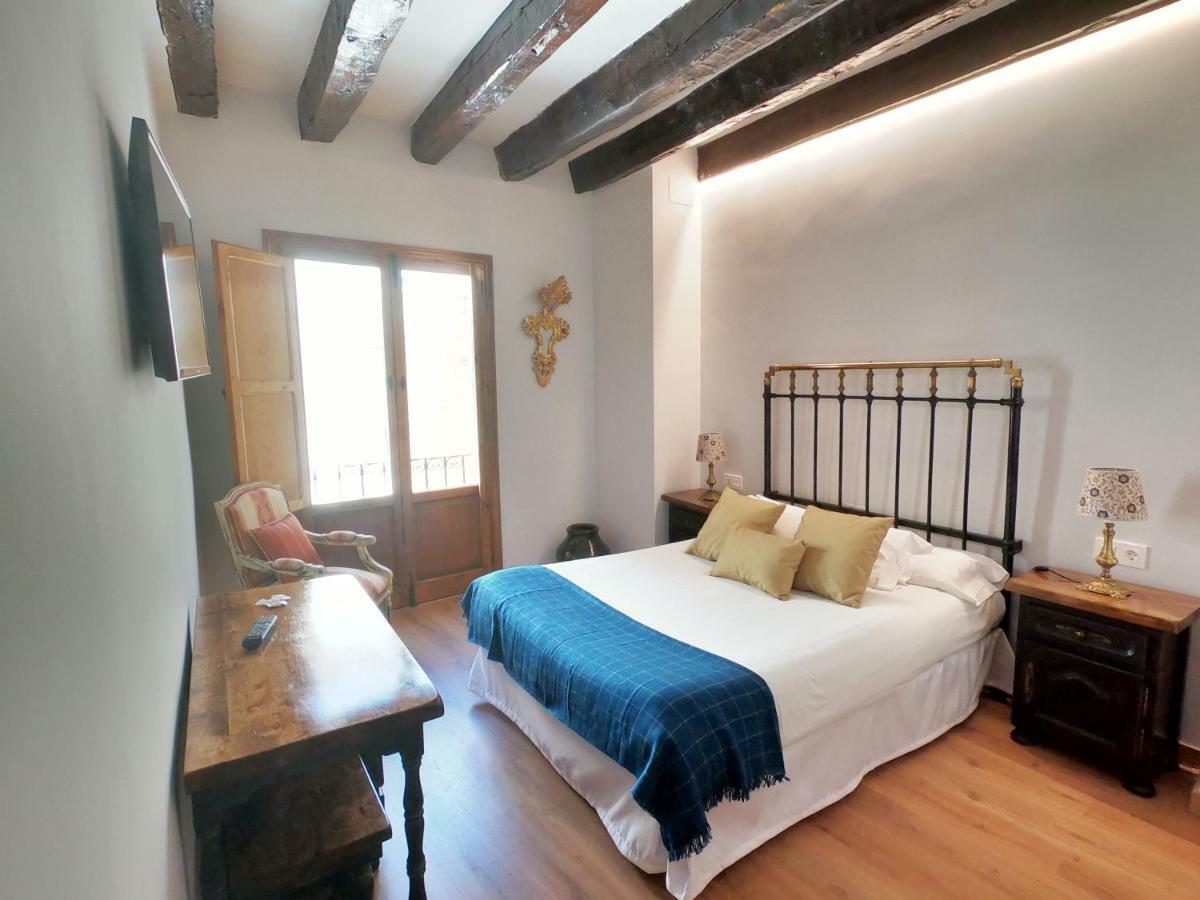 Palacio De Monjaraz อาบีลา ภายนอก รูปภาพ